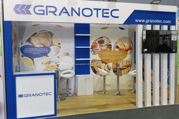 Puntodiez MDF Stand 8